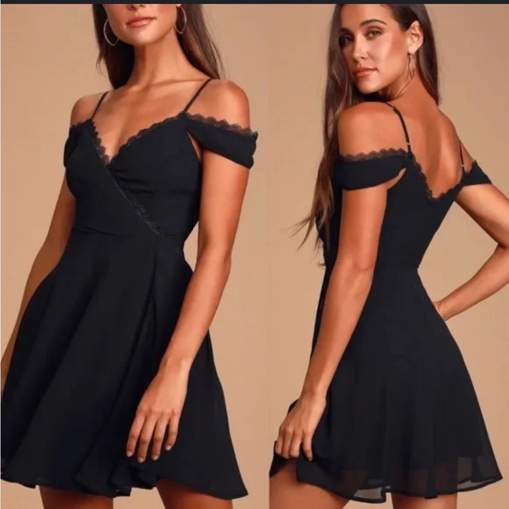 Lulus cross over lace detail little black dress size small